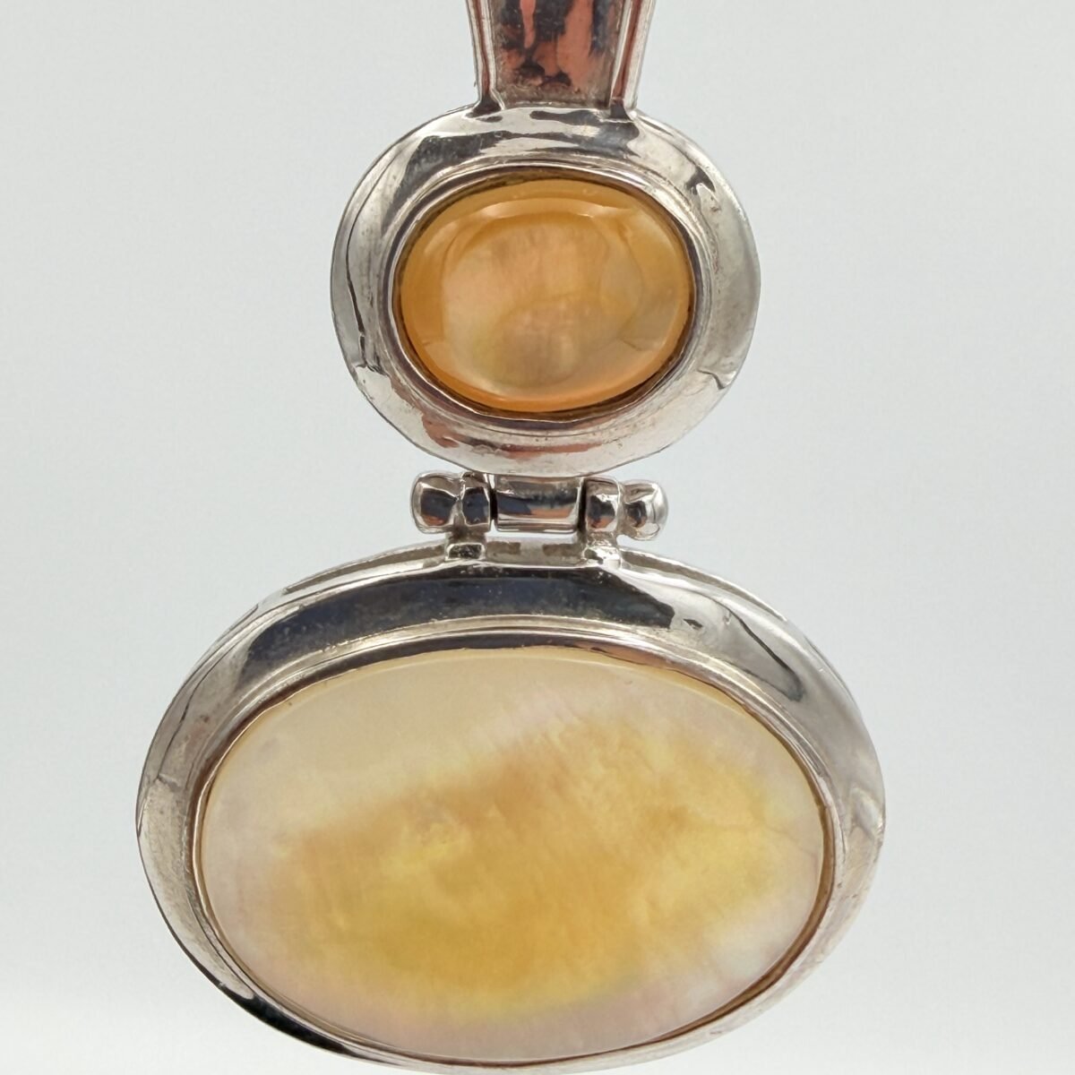 Carnelian and Yellow Shell Silver Pendant