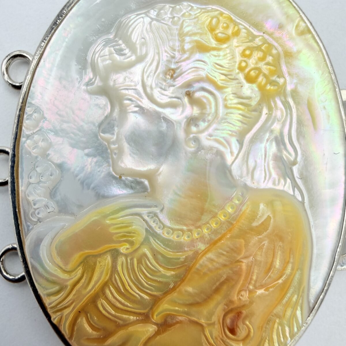 Hand-Carved Yellow Shell Cameo Pendant – Goddess Flora in 925 Silver