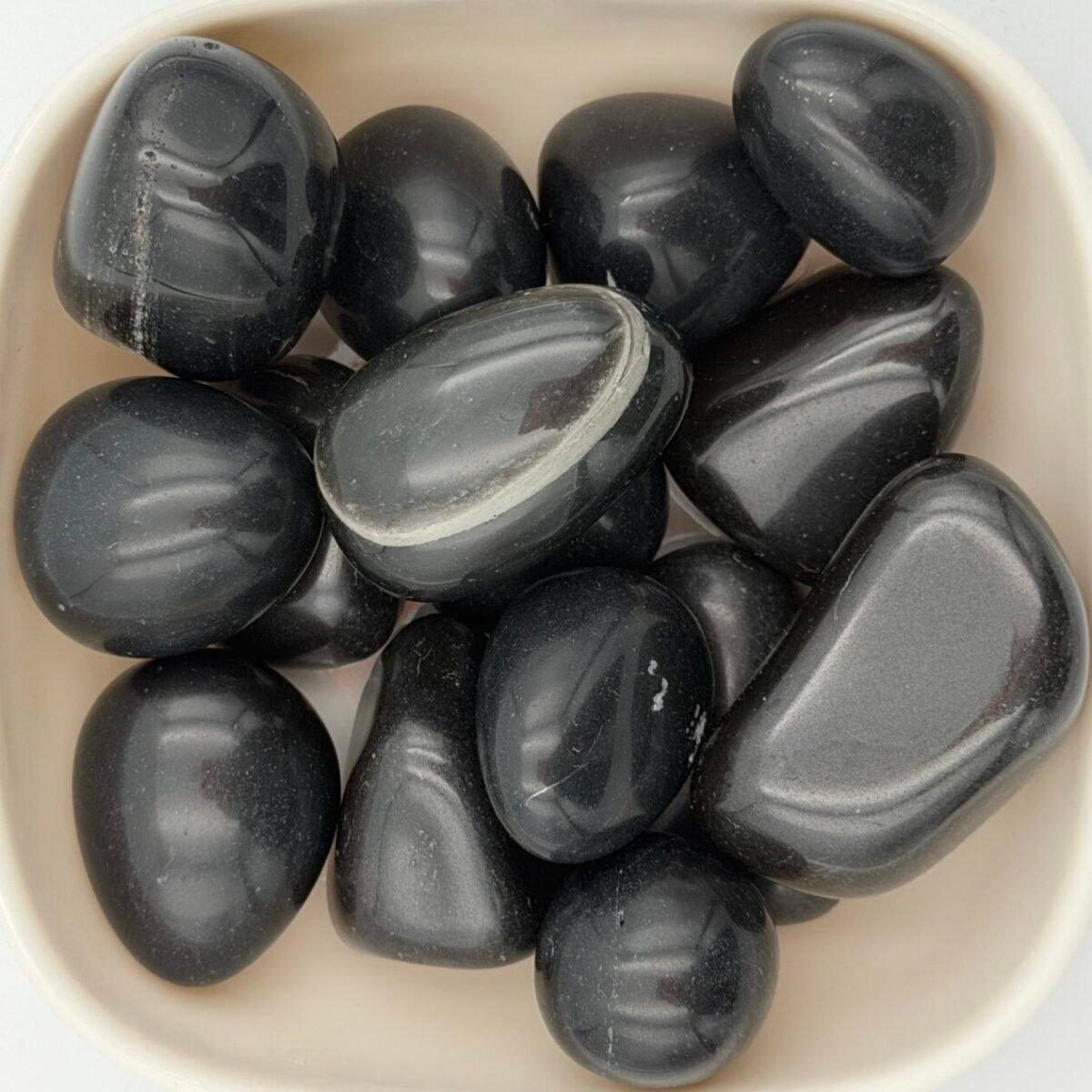 Alternative view of Black Agate