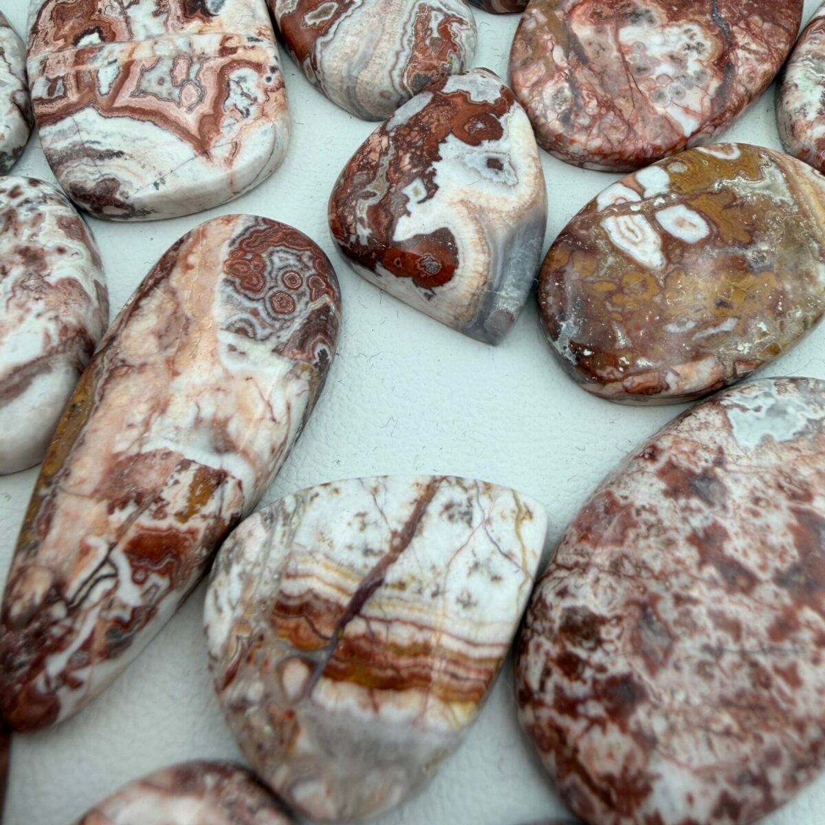 Alternative view of red jasper